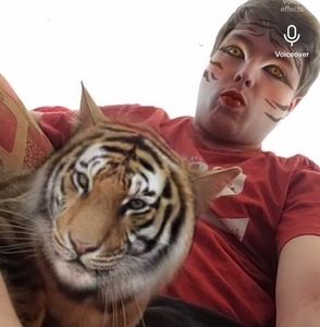 Meet your Posher, Andrew